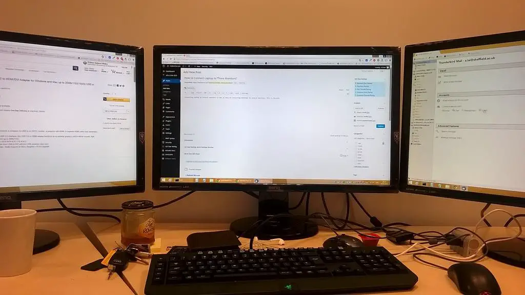 dual monitors connect to pc hardware