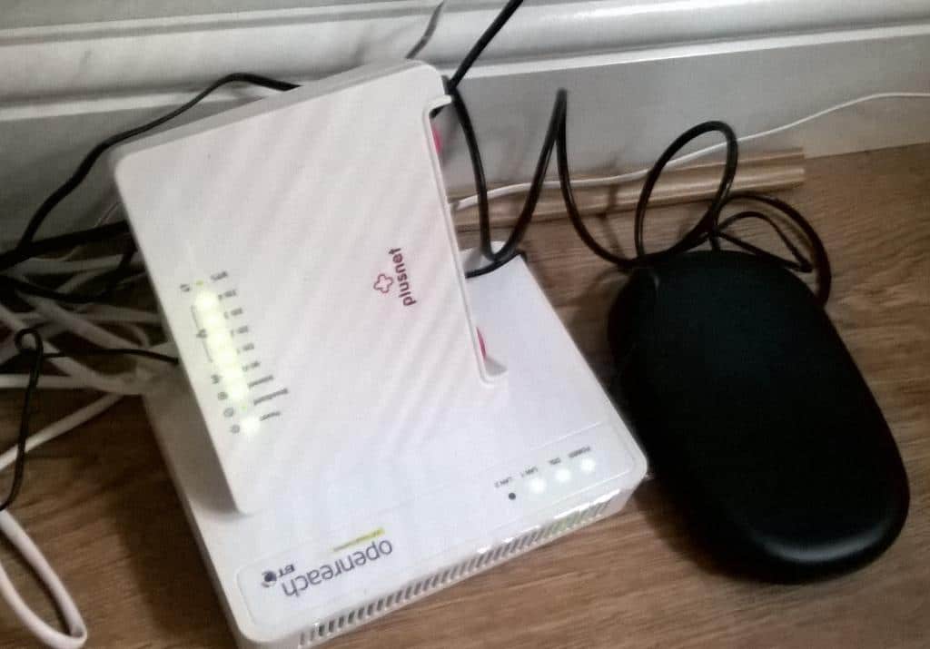 3-home-signal-device-connected-to-ethernet 用上 3公司的 家庭基站 Femtocell (Home Signal) 折腾 硬件 资讯 