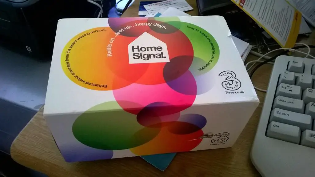3-home-signal-device 用上 3公司的 家庭基站 Femtocell (Home Signal) 折腾 硬件 资讯 